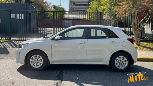 Kia Rio 5 1.4 Mt 2018