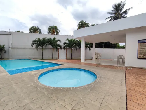 Apartamento En Venta En El Bosque. Cod V30496