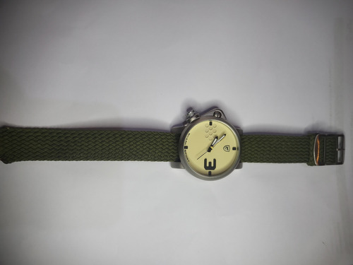 Relogio Shark Bege Fundo Aço 49mm Quartz Sem Uso Ñ Panerai Verde Exército Aço Fosco Bege (Usado)