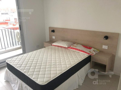 Almagro. Departamento 2 Ambientes Con Balcón Y Amenities. Alquiler Temporario Sin Garantías.
