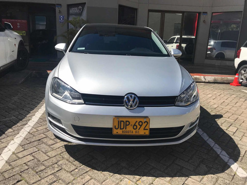 Volkswagen Golf Confortline