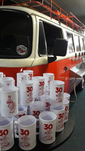 Imagem 6 de 8 de Volkswagen Kombi Furgão