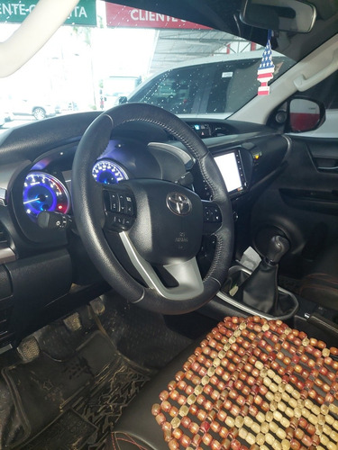 Imagen 4 de 5 de Toyota Hilux Tasa 4x4