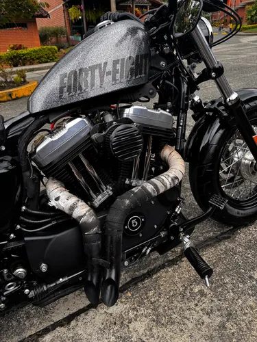 Harley Davidson 48 Hard Candy Custom