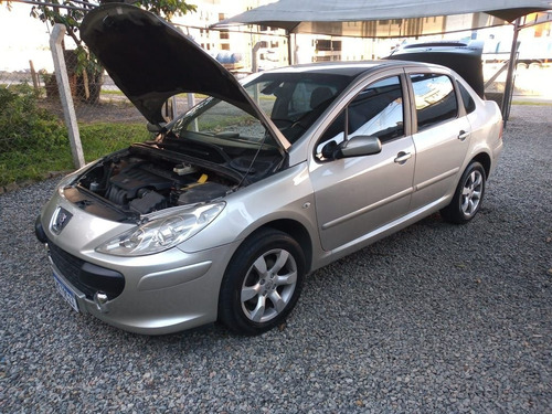 Imagem 1 de 12 de Peugeot 307 Sedan 2008 2.0 Feline Aut. 4p