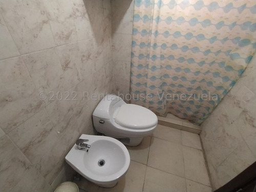 Imagen 10 de 15 de Apartamento En Venta Urb. La Placera, San Jacinto, Maracay, 22-19102 Mv