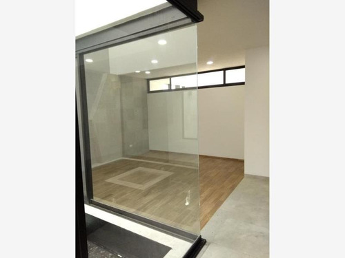 Casa Sola En Venta Loretta