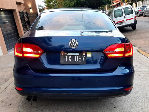 Volkswagen Vento 2.5 Luxury Manual