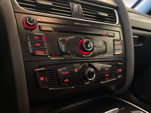 Imagem 13 de 15 de Audi A4 2.0 Tfsi Ambiente 183cv Gasolina 4p Multitronic