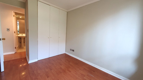 Venta Depto. 2 Dorm Primer Piso Con Patio Exclusivo, Ñuñoa
