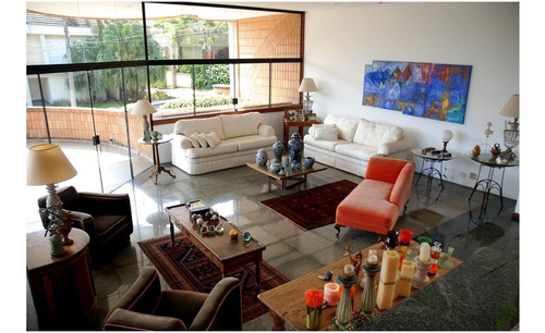 Casa Com Arquitetura Diferenciada À Venda No Alphaville Residencial 02 - Cnc1538