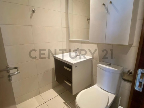 Oficina En Venta, Amoblada, Metro Los Dominicos, Las Condes