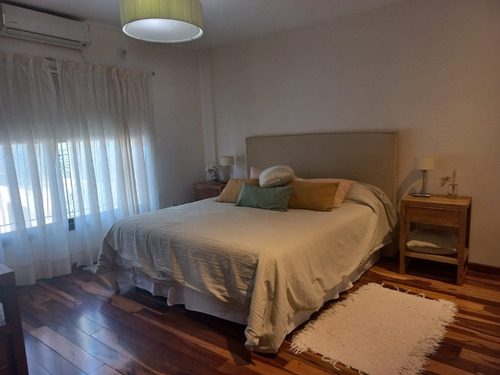 Hermosa Y Moderna Casa En Venta, Marcos Paz