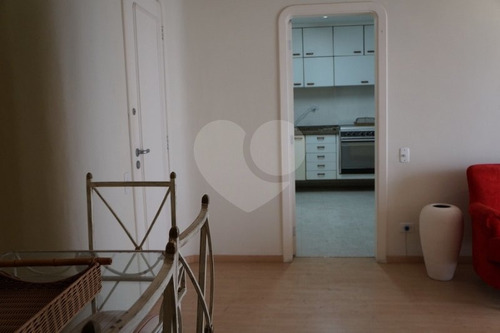 Imagem 13 de 25 de Apartamento A Venda Em Moema, 80 M² Com Dois Dormitórios E Uma Vaga - Reo18149