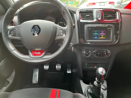 Renault Sandero 2.0 RS Mt