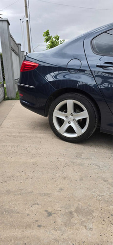 Peugeot 408 2.0 Allure Plus 143cv