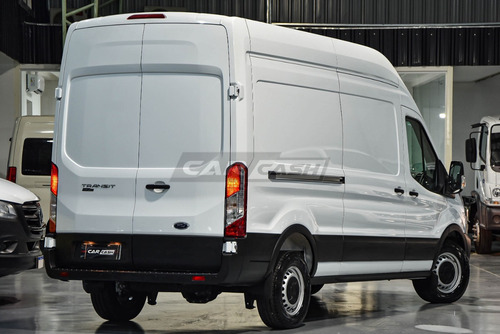 Ford Transit 2.2 Furgon Largo 350l