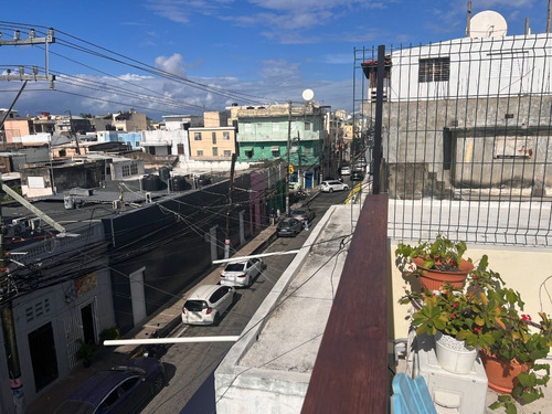 For Sale Penthouse De 3 Habuiaciones Y Terraza En La Zona Colonial Dos Niveles 2do Y 3er Nivel