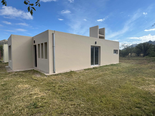 Casa En Venta 2 Dormitorios Juana Koslay San Luis