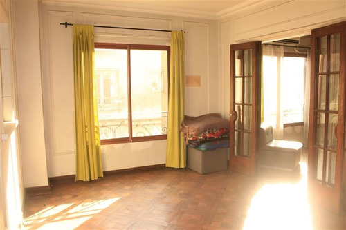 Imagen 4 de 13 de Departamento En Venta De 15 Dorm. En Santiago