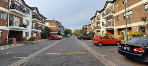 Imagen 3 de 18 de Departamento Reciclado 3 Ambientes - Esquel 1400 - Barrio La Colina