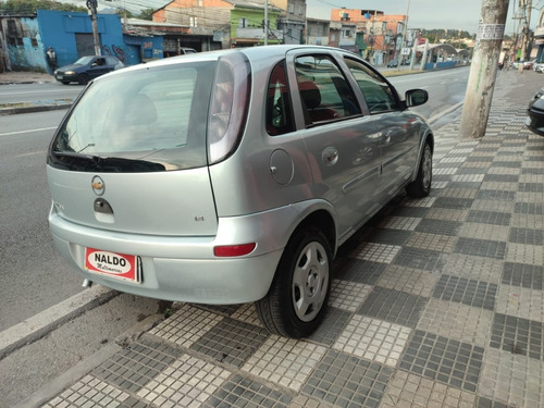 Imagem 5 de 10 de Gm Corsa Premium 1.4 2009