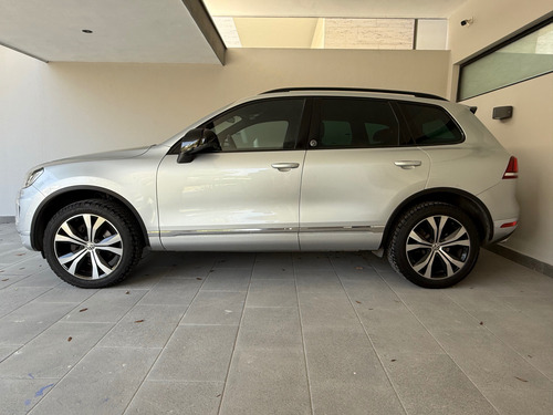 Volkswagen Touareg 3.0 V6 Tdi At
