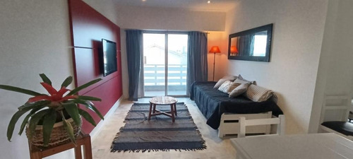 Excelente Departamento 3 Ambientes Con Cochera. A 150 Mts De La Playa. Acantilados