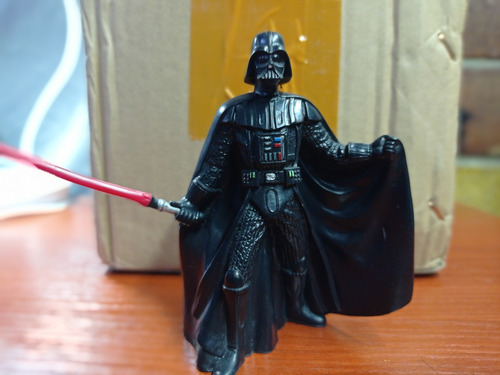 Figura Darth Vader/ Star Wars 2004 Vintage (Usado)