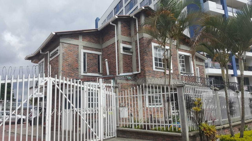 Imagen 1 de 24 de Se Vende Casa En La Av. 19, Norte De Armenia
