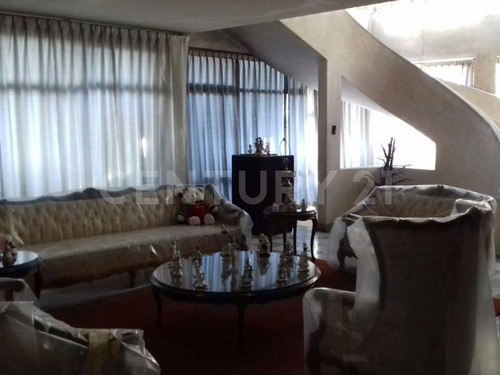 Venta De Casa, Ideal Para Inversionistas, Esquina En Blvd 5 De Mayo (centro),