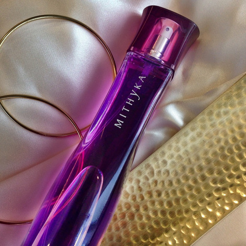 Imagen 5 de 6 de Colonia Mithyka 50ml + Loción Hidratante Perfumada 160 L'be