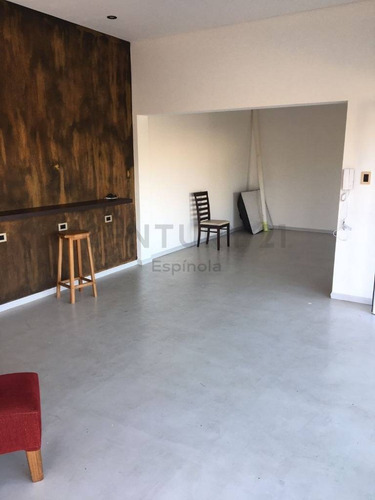 Imagen 8 de 14 de 471 Y 14c, City Bell - Local Comercial 65 M²