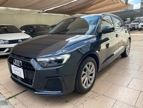 Imagen 1 de 9 de Audi A1 Sportback 1.0 30 Tfsi 116cv