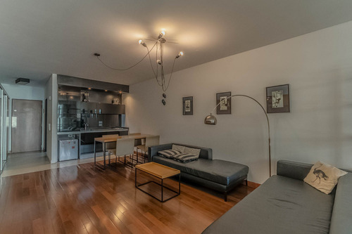 Depto De Categoria ,amoblado, Renta Fija, Balcón Y Full Amenities - Torre Iq Callao - Recoleta