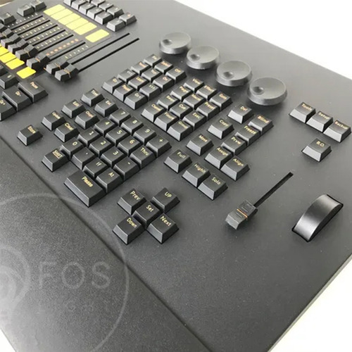 Mesa Dmx Command Wing On Pc 2048 Parametros Grandma2 + Case