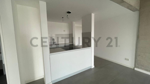 Alquiler Departamento De 2 Ambientes A Estrenar Con Balcón Y Cochera En Olivos