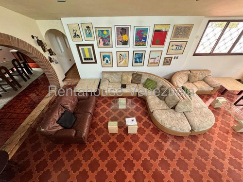 Apartamento En Venta Urb. El Marques, Caracas. 25-21383 Yf