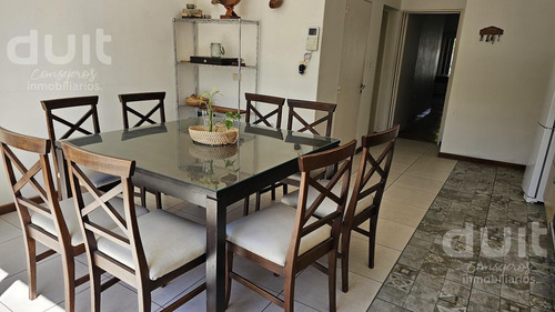 Casa En Venta 4 Dormitorios, Pileta, Cochera Triple Ideal Comercial