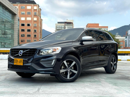 Volvo XC60 2.0 T6 R-design Awd