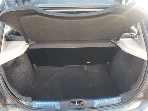 Imagen 11 de 12 de Volkswagen Gol Trend 2018 Trendline 5 Ptas 1.6 Exelente