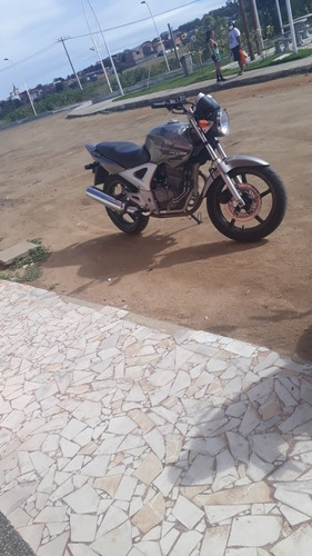Imagem 3 de 3 de Honda Cb Tuiste