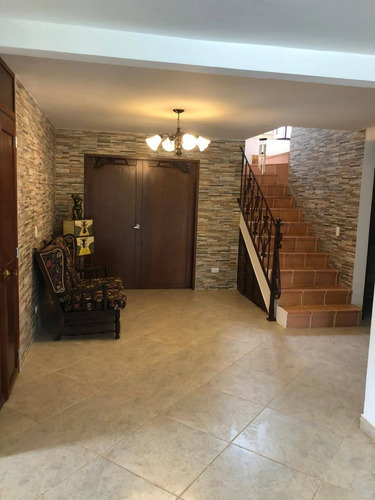 Imagen 14 de 15 de Vende Casa San Jeronimo Campiña De La Pradera 450m2