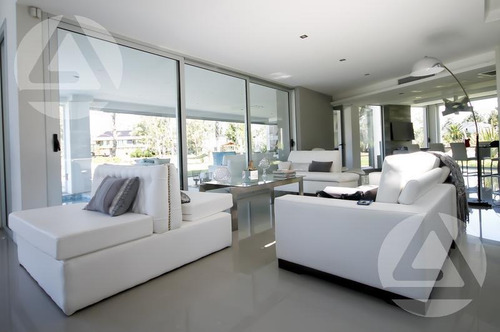 Barrio Privado Saint Thomas Este - Canning