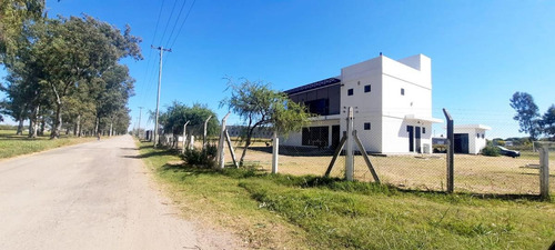 Imagen 4 de 14 de Depósito-predio - Malvinas Argentinas, Ruta 19, Córdoba