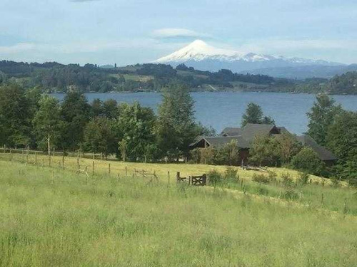 Imagen 3 de 9 de Playa Monje Panguipulli