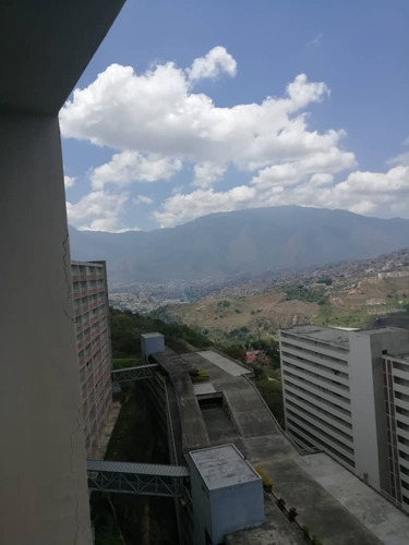 Venta  Apartamento Encantado Humboldt En Obra Gris 2h/2b/2e