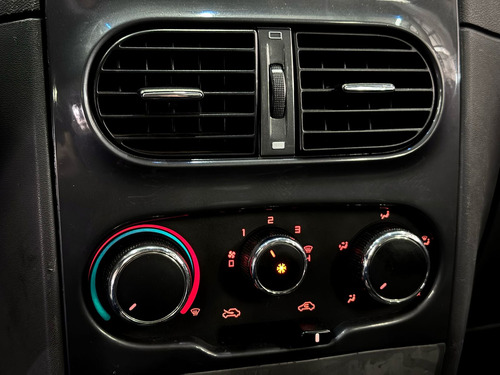 Fiat Palio Weekend Palio Weekend Adventure 1.8 16V (Flex)