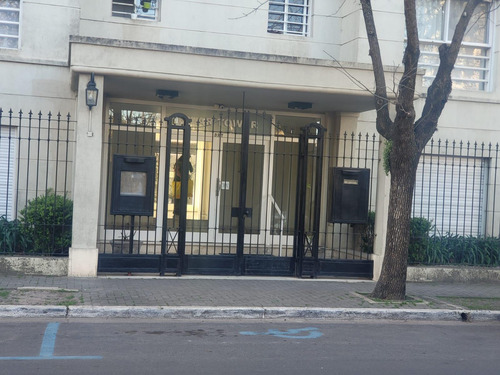 Venta / Alquiler Anual En Pilar Tower- 2 Amb. Con Cochera.