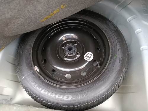 Imagen 23 de 25 de Renault Logan 1.6 Expression Aa